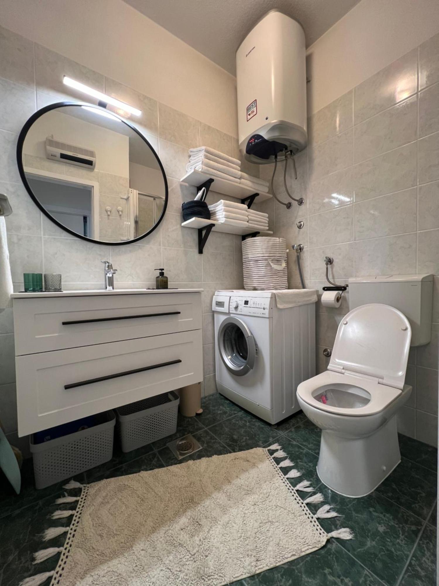 Apartment Chiara Tučepi Esterno foto